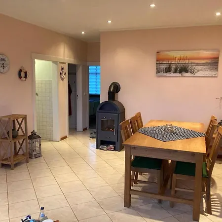 Ferienbungalow Mit Seeblick