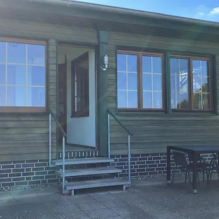 Ferienbungalow Mit Seeblick Dom wakacyjny Plau am See